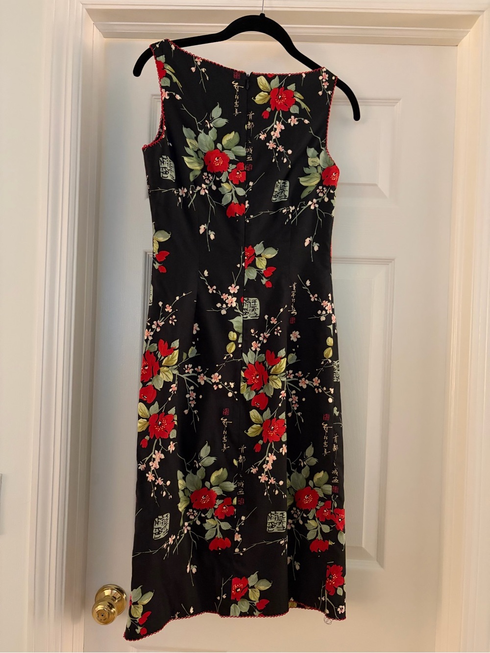 Black Floral Sleeveless Midi Dress with Red and Green Bloom Print